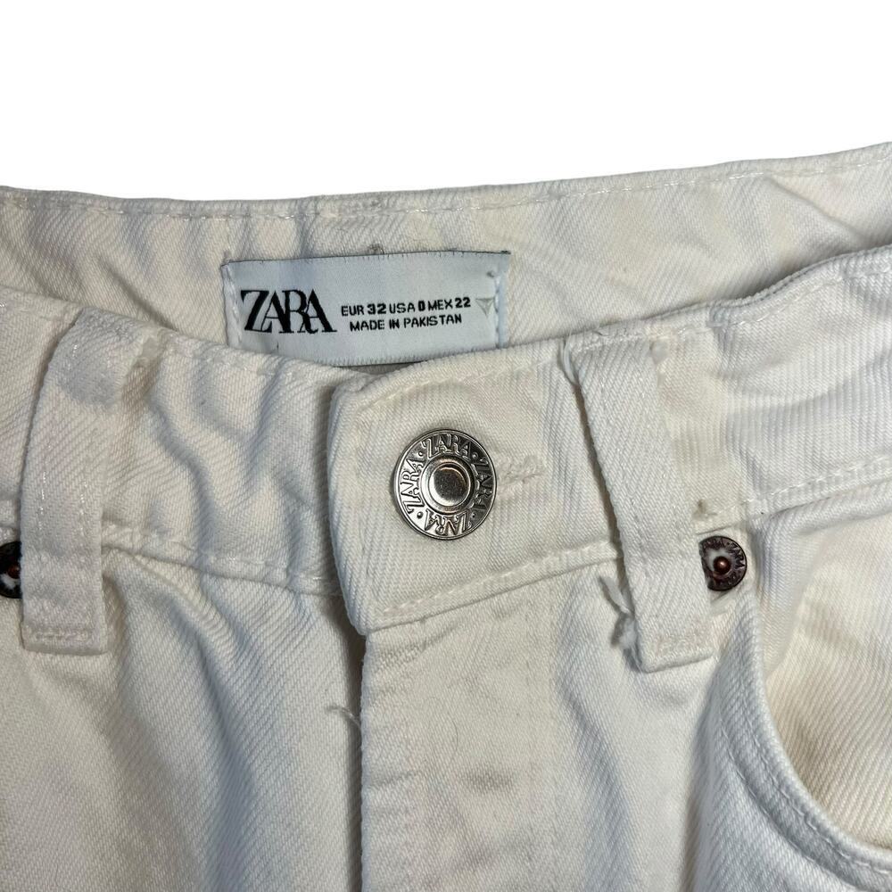 Zara High Waisted White Straight Leg Ankle Jeans Size 0 - Picture 2 of 7